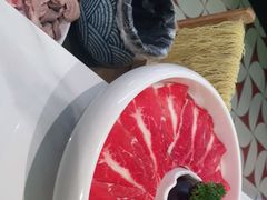 -洪氏嗨捞·广东猪肚鸡·椰子鸡火锅(西咸万象城店)
