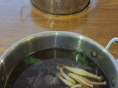 -呷哺呷哺(万达新世界店)
