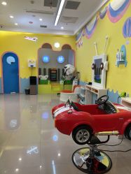 -爆米花儿童美发乐园