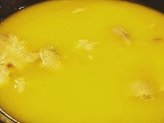 -鲜入围煮花胶鸡海鲜火锅