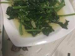 -老钟家烤羊排·敦伊阁清真餐厅胡羊焖饼