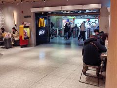 -麦当劳(中山公园龙之梦店)