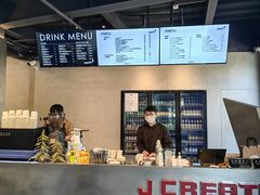 -J Create城市露营咖啡·简餐·宠物(上海动物园店)