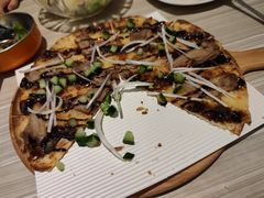 果木香风味烤鸭比萨-必胜客(合肥紫云路店)
