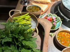 -蘑界·野生菌火锅(深业上城店)