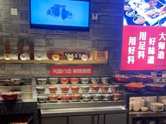 -老牌坊云南鱼豆花火锅(哈西万达店)