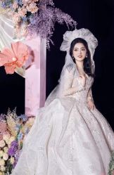 -LOVINA洛维娜婚纱礼服