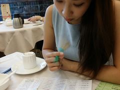-东荟城名店仓
