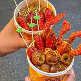 城市露营🏕️街头扒虾吃烧烤的感觉太哇塞🥰