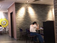 -麦当劳(宝山大厦店)