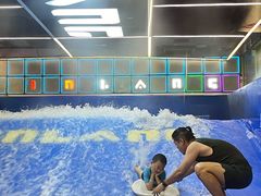 -INLANG饮浪室内冲浪(苏河湾万象天地店)