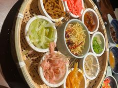 -包整·丝娃娃(一览甲秀楼风景店)