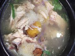 补身参鸡汤-青松馆韩国料理(香港中路佳世客店)