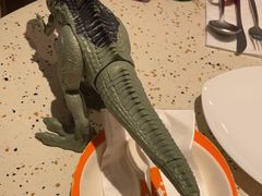 -必胜客(WOW中心城店)