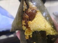 -暖泉小吃广场