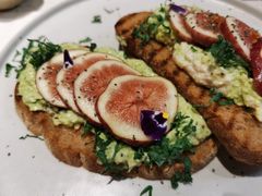 君士坦丁无花果手撕鸡肉-Toris(LuOne凯德晶萃广场店)