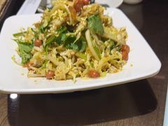 -东口码头·烧鸽子·鱼头泡饼·地方菜(金鹰悦城店)