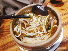 砂锅刀削面-姐弟俩土豆粉(西安小寨店)