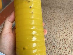 百香果甘蔗汁-阿桃甘蔗汁