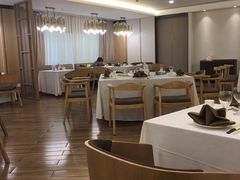 大堂-上海青松城大酒店·紫罗兰厅