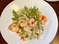 -mordew加州日记西餐&小酒馆(新天地店)