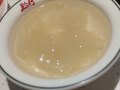 -三人行骨头王火锅(长寿店)