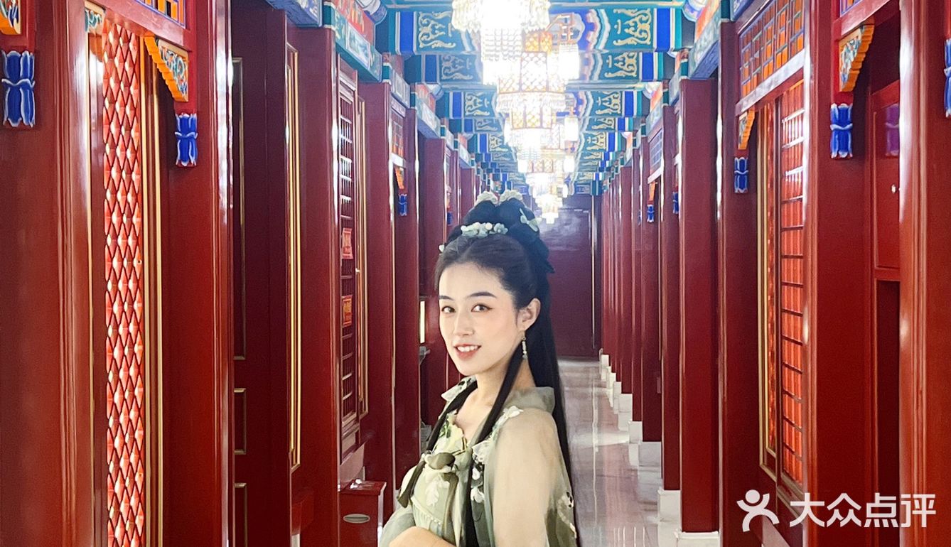 沉浸式体验皇家菜！公主娘娘传膳啦！