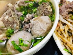 -飞厦老二手槌牛肉丸店