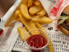 宽薯条-FATBURGER 特富客汉堡(外交公寓店)