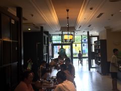 -星巴克臻选(威海威高广场店)