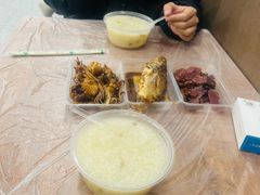 -蓝精灵饺子店