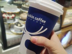 -瑞幸咖啡(凯德虹口龙之梦店)
