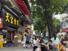 -天宝食坊·啫啫煲大排档(西华路店)