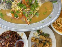 -明记烧鱼美味店