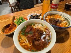 -矮子粉店1985·长沙米粉(湘春路店)
