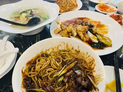 -桃园中华料理炸酱面(燕儿岛路店)