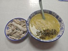 -明呈黄鱼面馆(斜土路店)