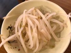 -丽虹云南过桥米线(兴工街店)