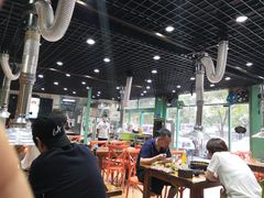 大堂-猪小牛烤肉(青塔店)