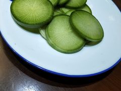 -东口码头·烧鸽子·鱼头泡饼·地方菜(金鹰悦城店)