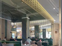 大堂-龙凤点心·饼家(松岗店)