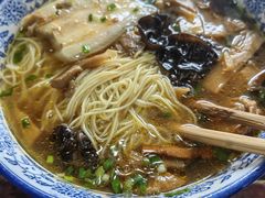 大肉面-美味斋(西北街店)