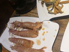 -嗨辣小聚·盘锦河蟹·海鲜烧烤龙虾(盘锦十年好店)