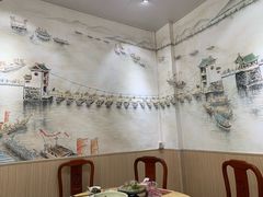 包厢-官塘陈记鱼生·潮汕砂锅粥·牛肉火锅(潮枫路总店)