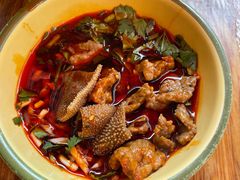 -拈签一笑黄牛肉辣卤串串