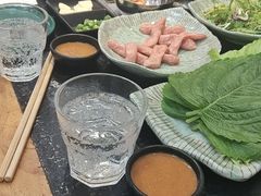 -臻牛烤肉