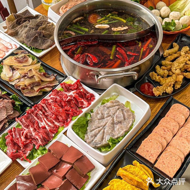 价格超级实惠的一家正宗黄牛肉火锅店