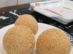 -楼外楼大刀肉传统火锅居(繁荣路店)