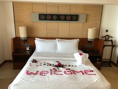 -三亚湾海居铂尔曼度假酒店