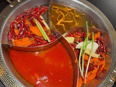 -廖掌柜·重庆鲜货火锅(上海首店)